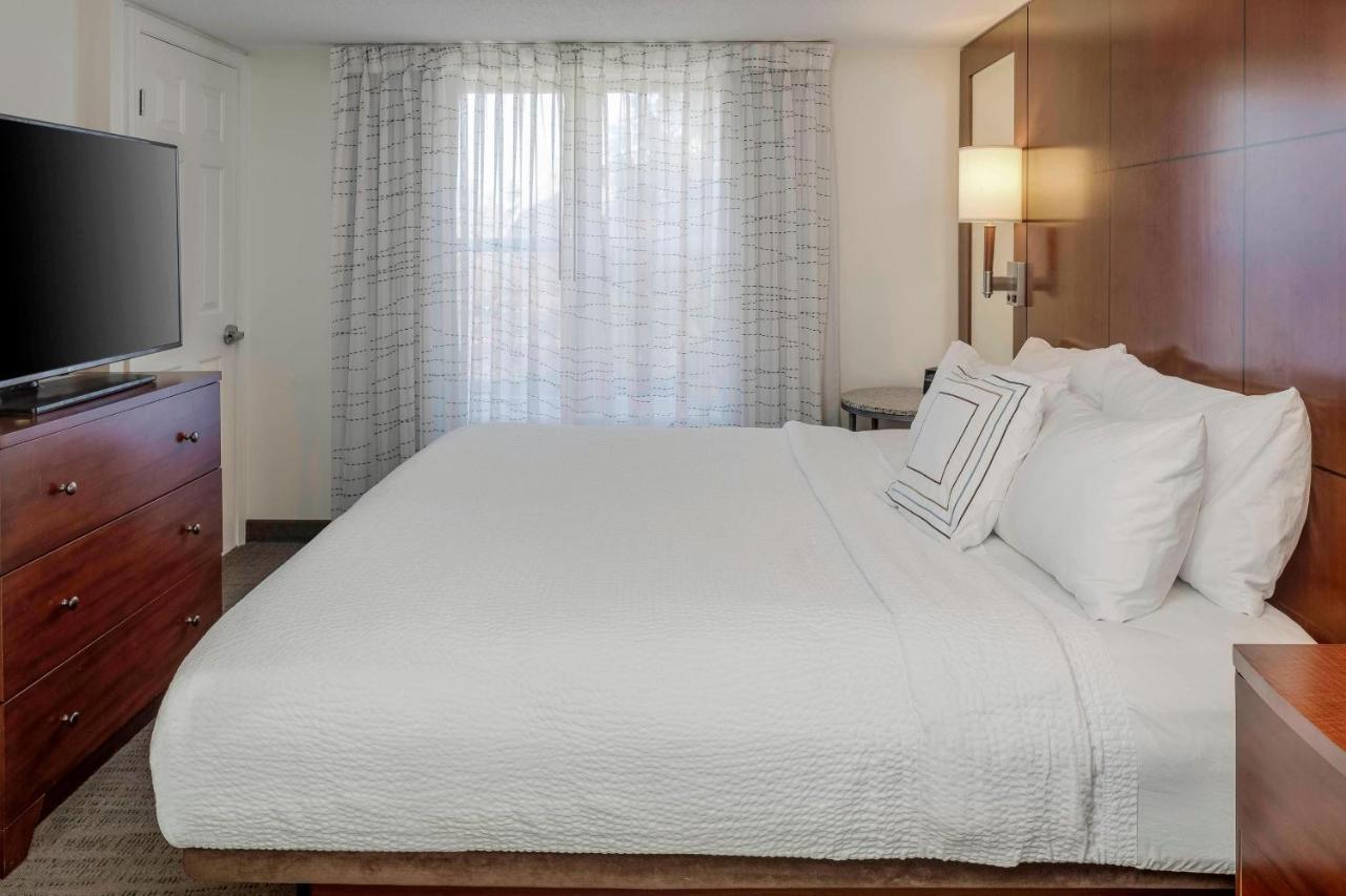 Residence Inn By Marriott Портсмут Екстериор снимка